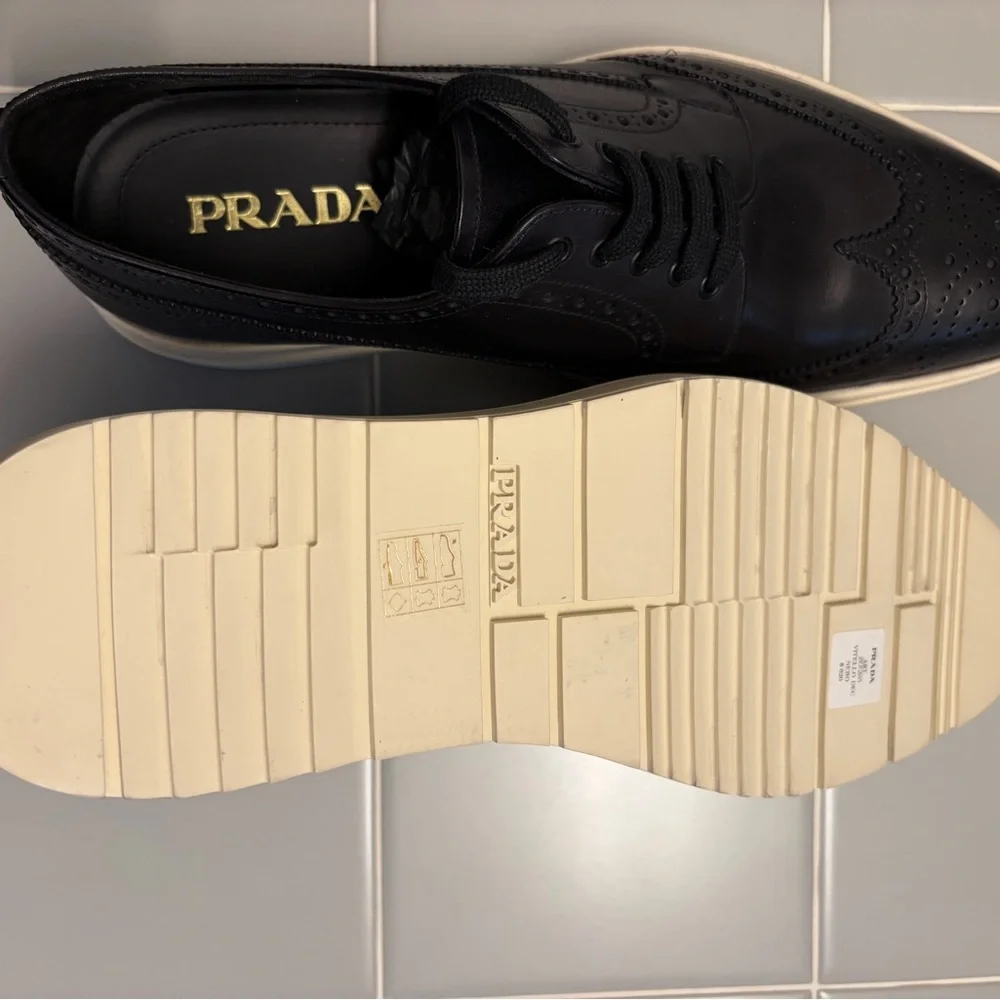 Prada Black Brogue Wing Tip Men's Oxfords - NWT - Never Worn - Picture 9 of 11